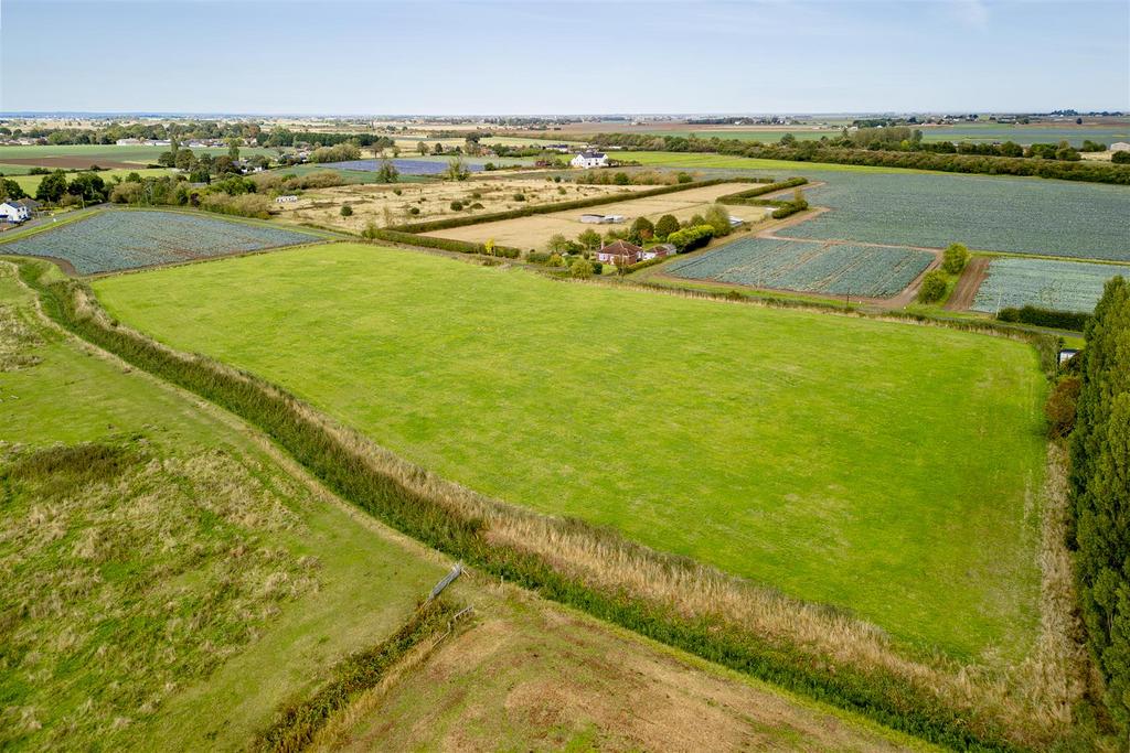 Land on Southfield Lane (Fishtoft)-3.jpg