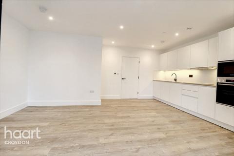 2 bedroom apartment to rent, Station Road, Croydon