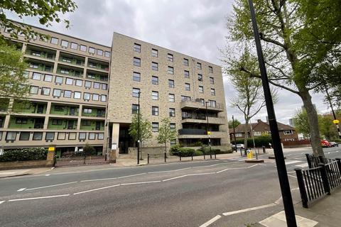 2 bedroom flat to rent, Triangle Apartments, 315 Manchester Road, Isle of Dogs