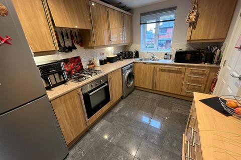 3 bedroom townhouse for sale, Hardy Close, Dukinfield SK16