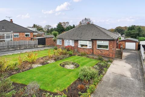 1 bedroom bungalow for sale, Buckstone Avenue, Alwoodley, Leeds, LS17