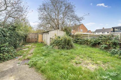 2 bedroom end of terrace house for sale, Aylesbury,  Buckinghamshire,  HP19