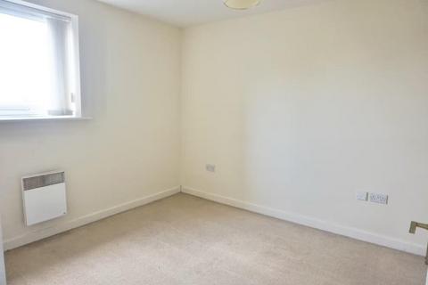 2 bedroom apartment to rent, Kinsey Road, Smethwick