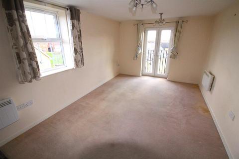 2 bedroom flat to rent, LONGSTORK ROAD