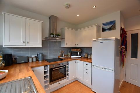59 Great Meadow, Shaw, Oldham, OL2 7PX