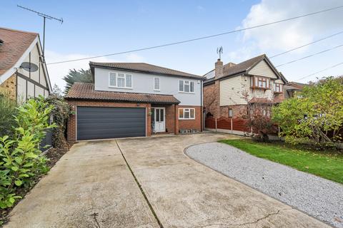 4 bedroom detached house for sale, Brays Lane, Rochford, Essex