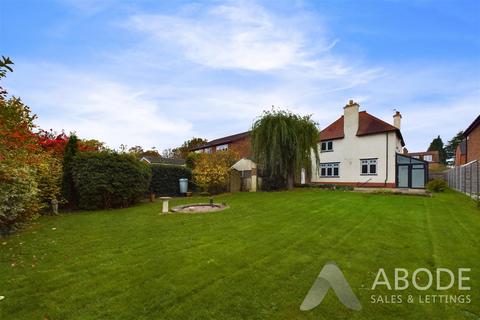 3 bedroom detached house for sale, West Butts Road, Rugeley WS15