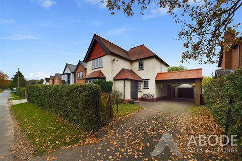 3 bedroom detached house for sale, West Butts Road, Rugeley WS15