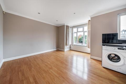 2 bedroom maisonette to rent, Forlease Road, Maidenhead, SL6