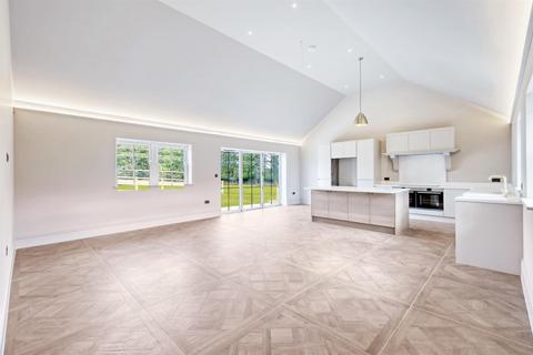 3 bedroom detached bungalow for sale, Weald Park Way, South Weald, Brentwood