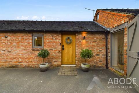 3 bedroom barn conversion for sale, Scounslow Green Road, Uttoxeter ST14