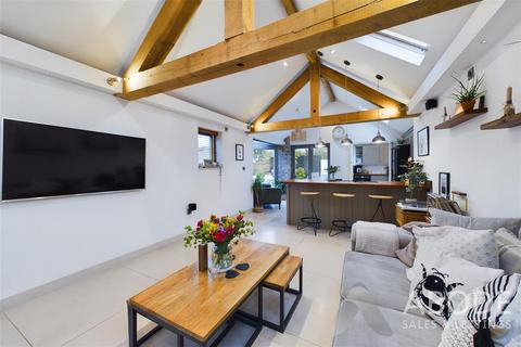 3 bedroom barn conversion for sale, Scounslow Green Road, Uttoxeter ST14