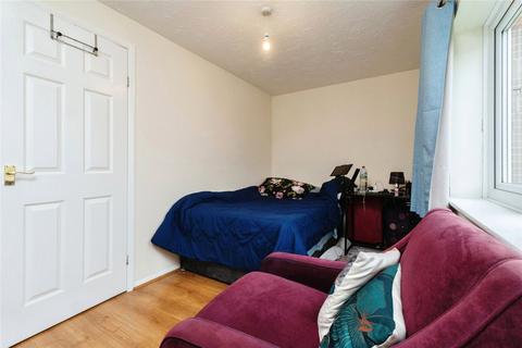 2 bedroom apartment for sale, Foxglove Way, Wallington, SM6