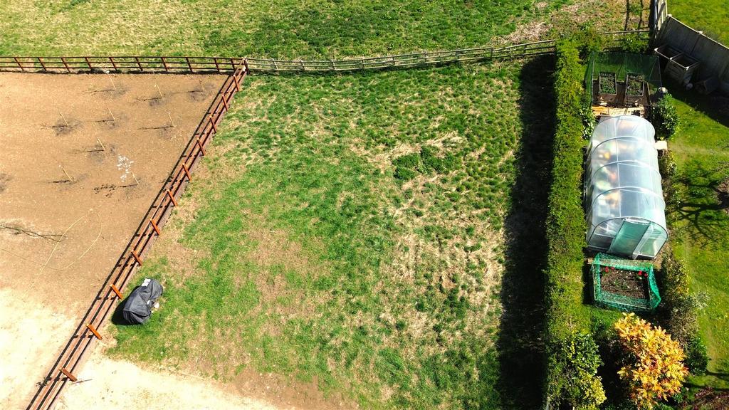 Upper end drone 2.JPG