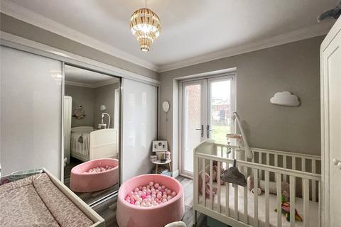 24 Islay Crescent, Old Kilpatrick, Glasgow, G60 5EW