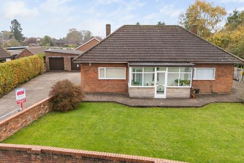 3 bedroom bungalow for sale, Kings Avenue, Brigg, North Lincolnshire, DN20