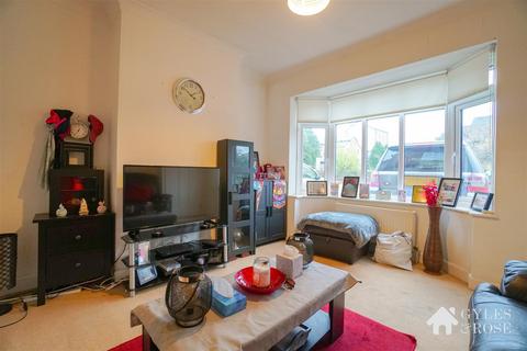 2 bedroom semi-detached house for sale, Sheepen Place, Colchester