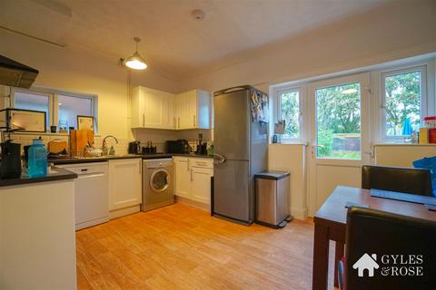 2 bedroom semi-detached house for sale, Sheepen Place, Colchester