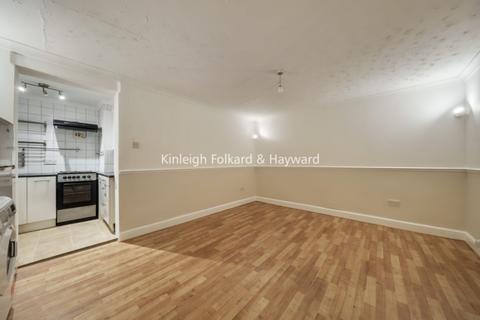 1 bedroom apartment to rent, Chapel Road London W13