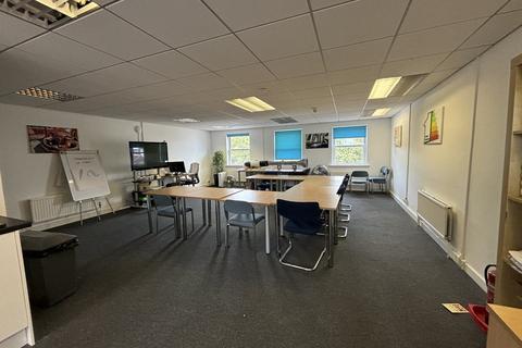 Office to rent, Unit 4 St. Georges Business Centre, St. Georges Square, Portsmouth, PO1 3EY