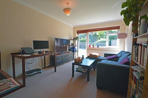 1 bedroom flat to rent, Lovelace Road, Surbiton