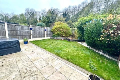 10 Belford Close, Nottingham, NG6 7FG
