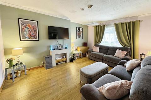 2 bedroom flat for sale, Duntocher Road, Clydebank G81