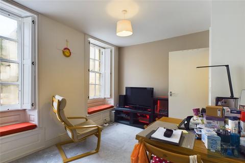 Flat 2, 3 Bull Pit, Bradford-on-avon, BA15 1NB
