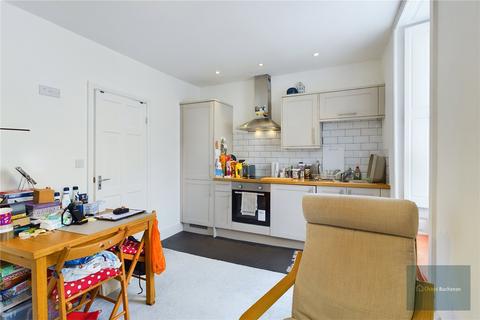 Flat 2, 3 Bull Pit, Bradford-on-avon, BA15 1NB