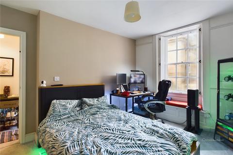 Flat 2, 3 Bull Pit, Bradford-on-avon, BA15 1NB