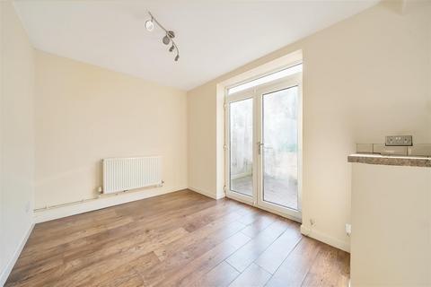 3 bedroom terraced house for sale, Carmarthen Road, Cwmbwrla, Swansea