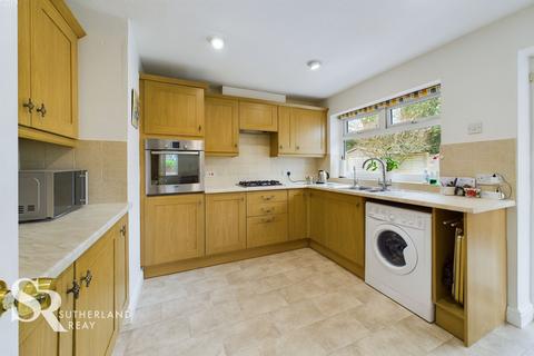 26 Brookside Road, Chapel En Le Frith, High Peak, SK23 0NE