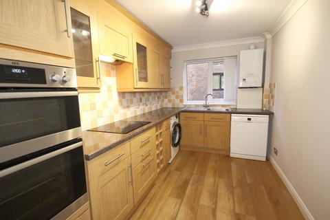 2 bedroom flat for sale, 38 Albemarle Road, Beckenham, BR3