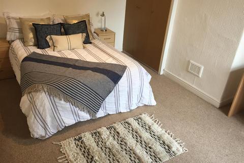 4 bedroom terraced house to rent, Birchfields Road, Fallowfield, Manchester