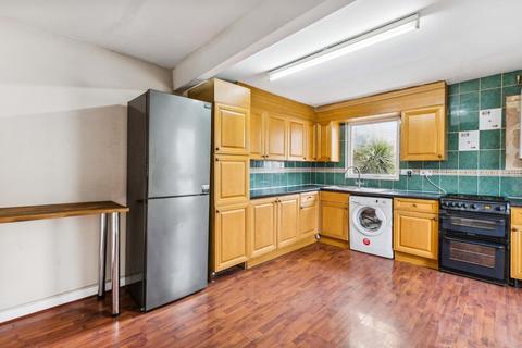 4 bedroom maisonette for sale, Haycroft Road, SW2