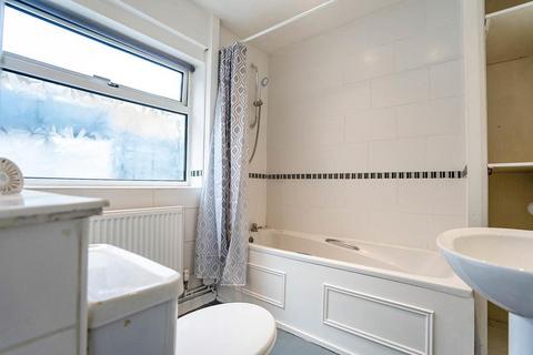 37 Donnington Street, Grimsby, DN32 9EN