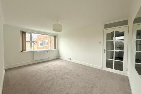 2 bedroom apartment to rent, Station Parade, Denham Green