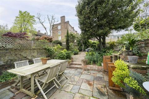 4 bedroom house for sale, Wilkinson Street, London SW8