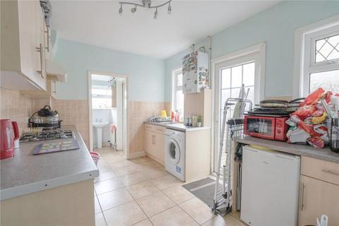 3 bedroom terraced house for sale, Roberts Street, Grimsby, N.E. Lincs, DN32 8AX