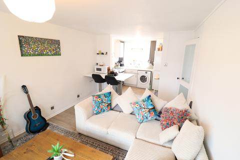 1 bedroom apartment for sale, Great Knightleys, Basildon, Essex, SS15