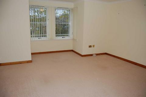 2 bedroom flat to rent, 18 Rosethorn Wynd, Dunfermline  KY12 7YN