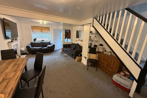 2 bedroom terraced house for sale, Regent Street East, Neath, Neath Port Talbot.