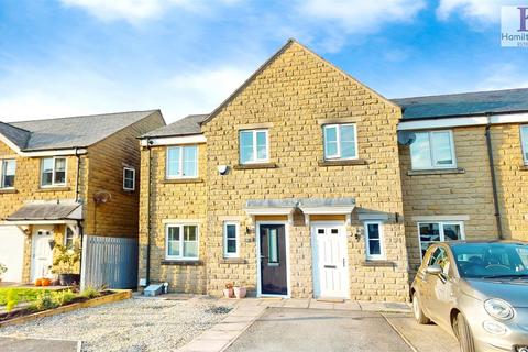 3 bedroom townhouse for sale, Birkshead Mews, Wilsden, Bradford