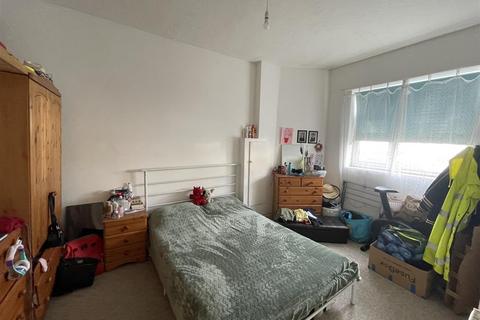 4 bedroom flat for sale, Palmerston Road, Boscombe, Bournemouth