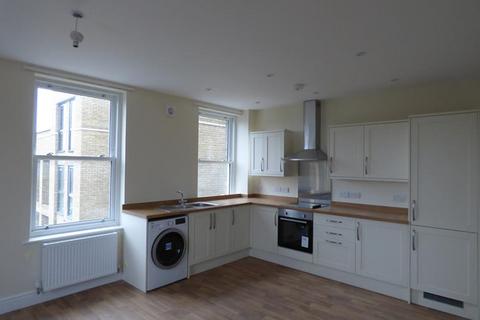 2 bedroom flat to rent, Flat 8 Lenworth House 4 Ashford Road, Maidstone, Kent, ME14