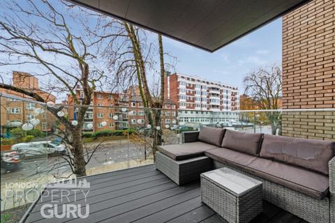 2 bedroom apartment to rent, Willowbrook House, London, N4