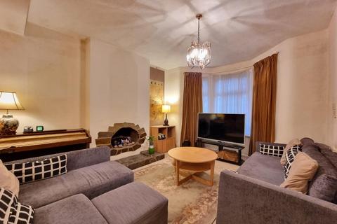 3 bedroom house for sale, Haslemere Road, Ilford