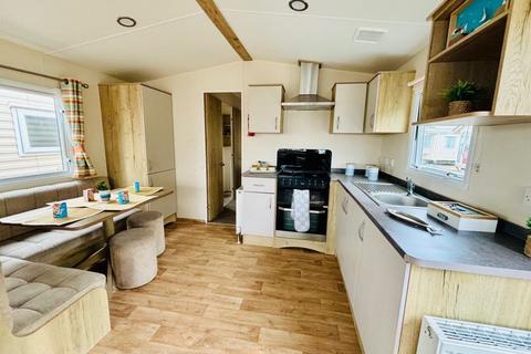 2 bedroom static caravan for sale, Steeple Bay Holiday Park