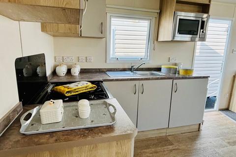 3 bedroom static caravan for sale, Steeple Bay Holiday Park