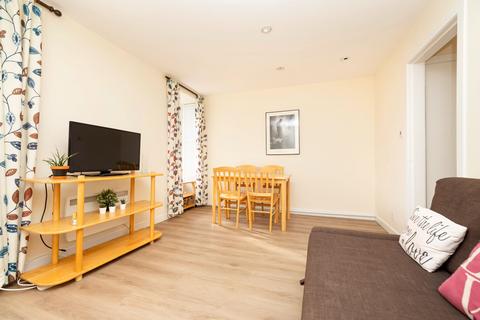 1 bedroom flat for sale, Flat 2, 68 Grassmarket, Edinburgh